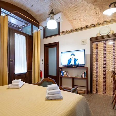 L'alcova Dei Grifoni Apartamento *